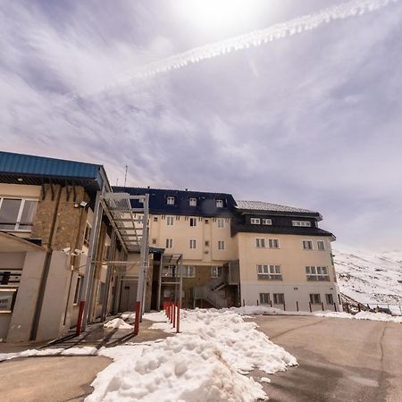 Albergue Inturjoven Sierra Nevada Exterior foto